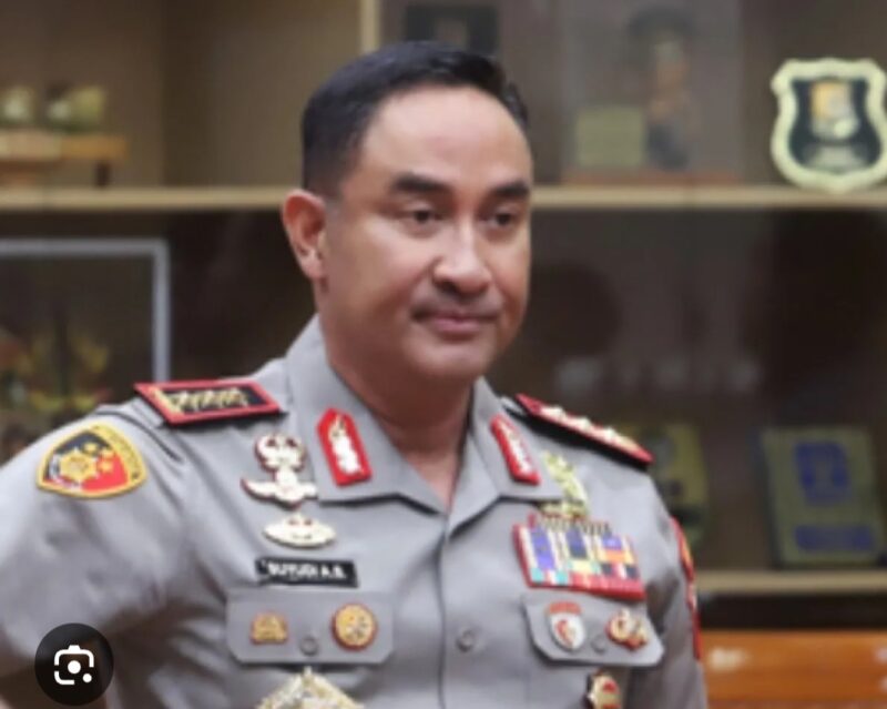 Kapolri Jendral Pol Sayudi Ario Seto.Komis III DPR RI dukungan larangan peredaran Vape