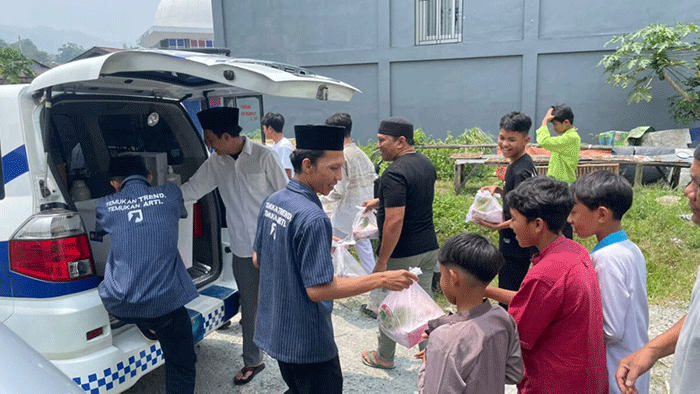 kegiatan jumat berbagi

